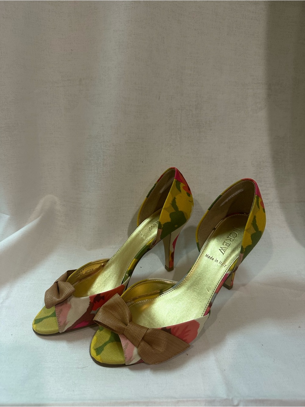 J. Crew Floral Open-Toe Heels in Yellow, Pink and Green with Brown Bow Size 6.5